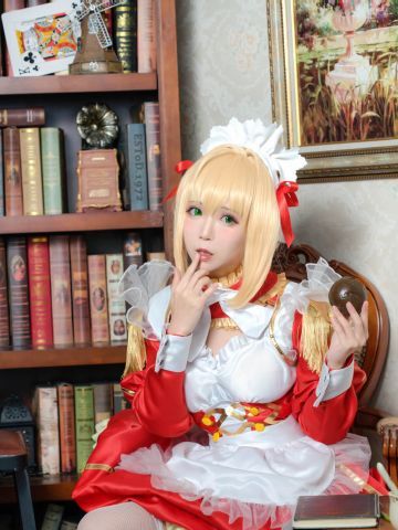 Fate 女仆尼禄cos