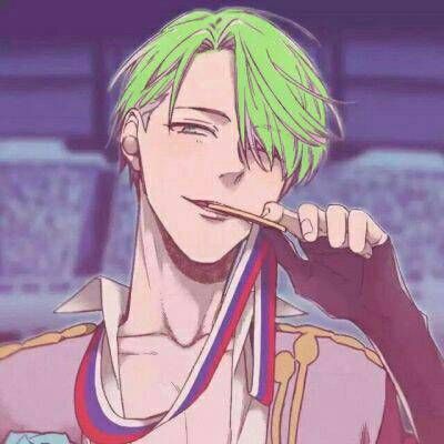 绿帽原谅色男生帅气冷酷头像