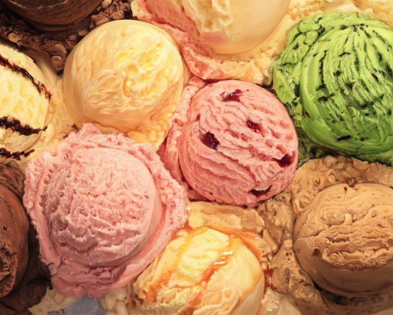 [181208]沉迷美食的日更女生头像(1)