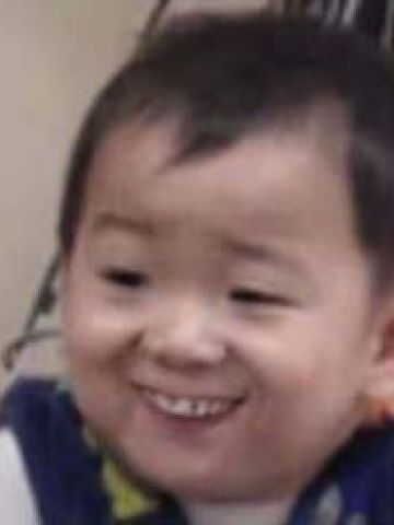 贱萌小屁孩 露齿笑系列表情包