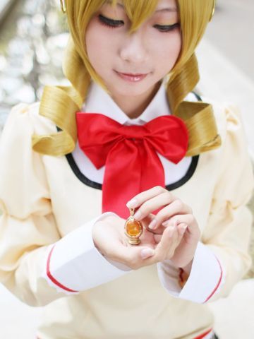 马猴烧酒&巴麻美&校服