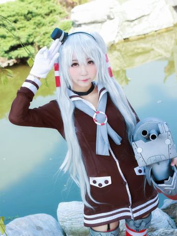 【授权】舰娘天津风COS 和连装炮君一起玩耍吧