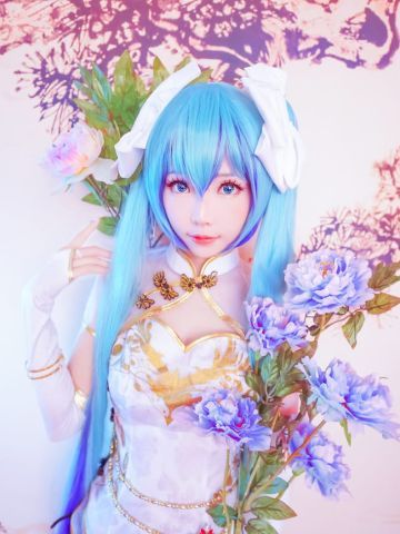 初音未来MIKU  金絲雀ver.COS