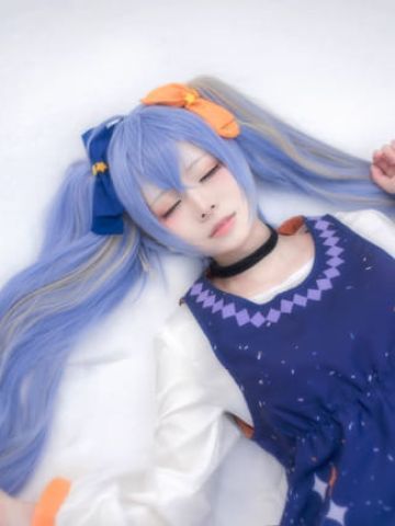 VOCALOID 初音未来 雪miku cosplay