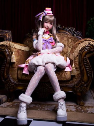 女王范十足的小鸟参上！南小鸟cos