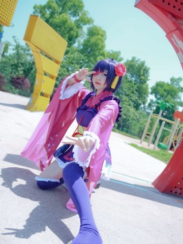 中二病也要谈恋爱--小鸟游六花