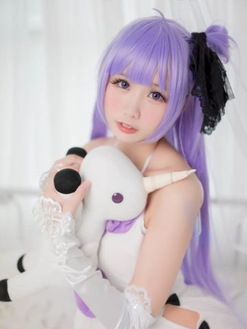 碧蓝航线-独角兽号轻型航母cosplay