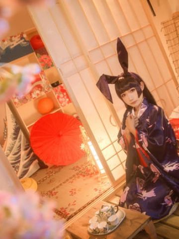 做黑猫的男友吧，会有很多好处的