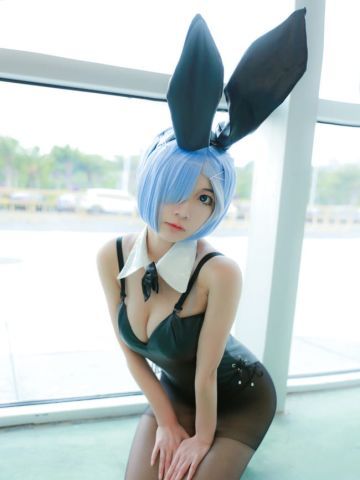 雷姆兔女郎 · 场照