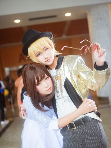 今天，我是你一个人的周棋洛。