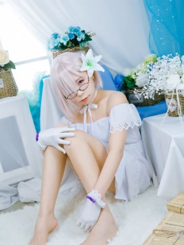 玛修 两周年礼服