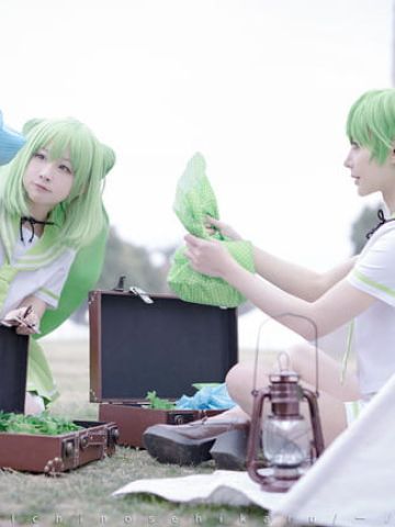 旅行青蛙 蛙boy 蛙girl cosplay