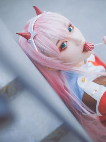 DARLING in the FRANXX 002 cosplay图片