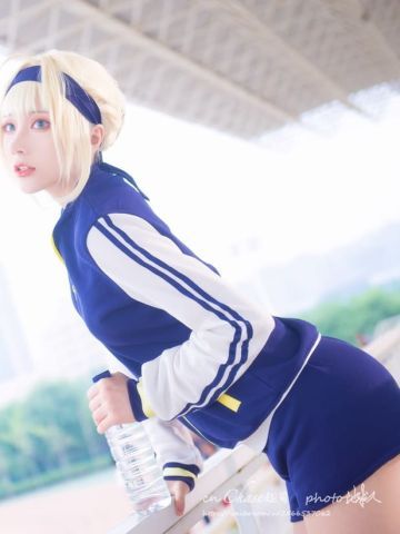 遵从召唤而来，我问你，你是我的Master吗？