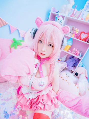 超级索尼子 暴力熊出镜 cosplay