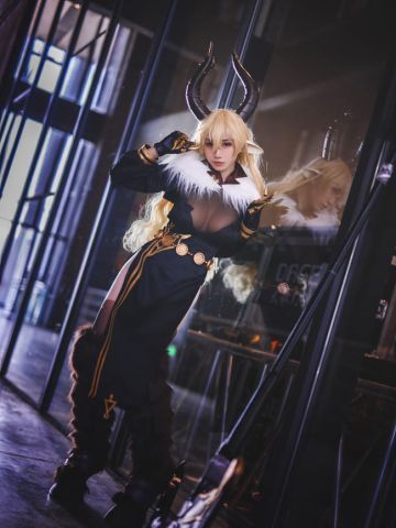 【cos正片】四叶草剧场 巴风特