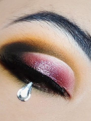 【化妆教程】CUT CREASE教程