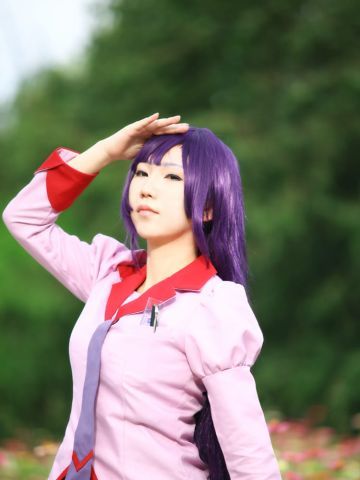 制服cos 化物语 战场原黑仪荡漾 制服威武