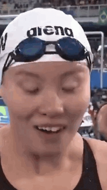 洪荒之力傅园慧 赛后精彩表情包