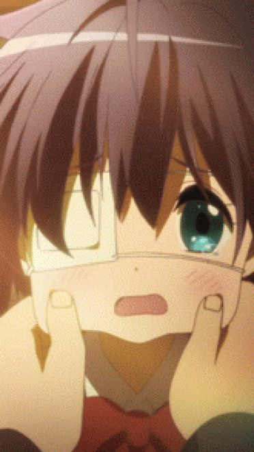 中二病也要谈恋爱 小鸟游六花GIF表情包