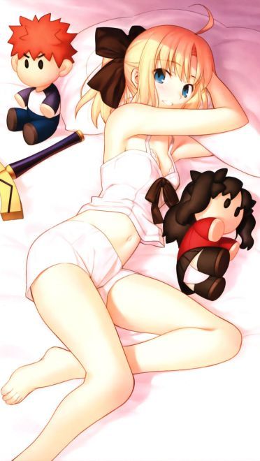 穿着短裤的动漫美少女图片