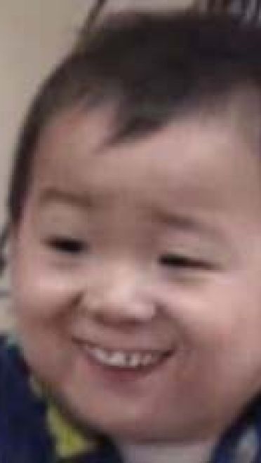 贱萌小屁孩 露齿笑系列表情包