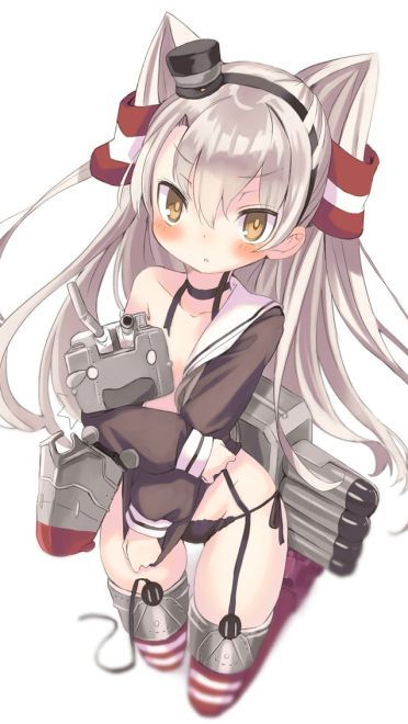 性感的半脱少女 福利手机壁纸