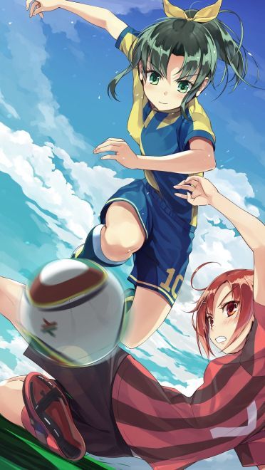 夏季运动会 足球少女上场啦 手机壁纸