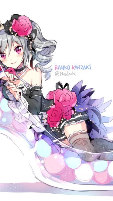 神崎兰子手机壁纸 一个隐藏巨乳的哥特萝莉