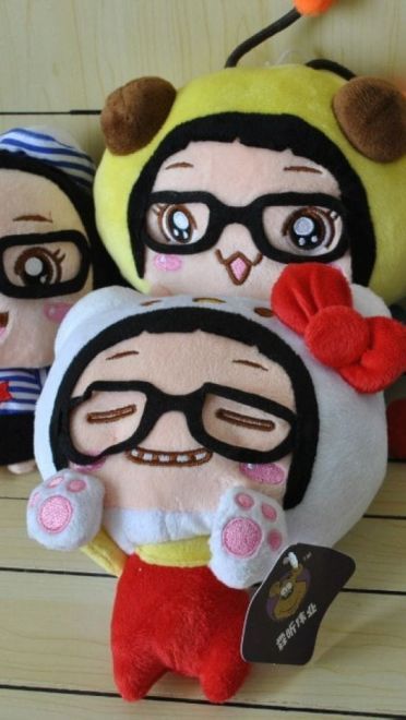 Hello菜菜搞笑卡通壁纸