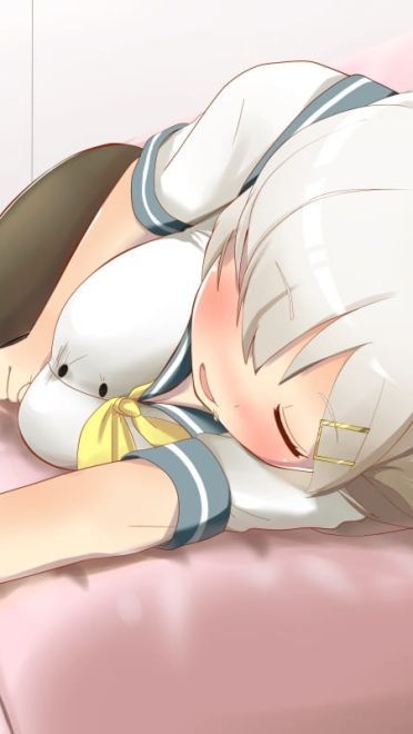 一群萌妹都睡着了！下面的事情该怎么办？请开始你的表演！