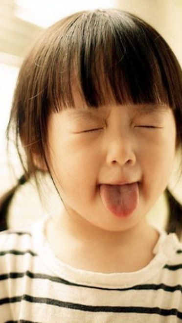 做鬼脸的表情包