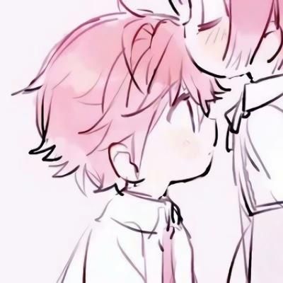 死生契阔，与子成说。二次元情侣头像