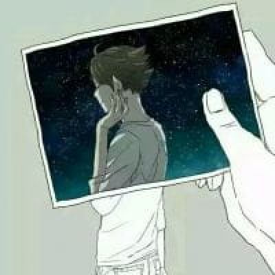 动漫头像男 优雅的喝茶