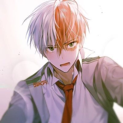 【男生头像】一个经常笑的人，但不是一个经常开心的人。