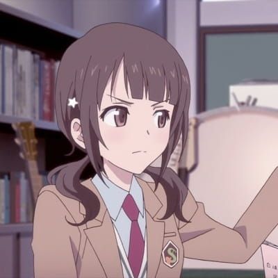 情侣头像一人一张动漫