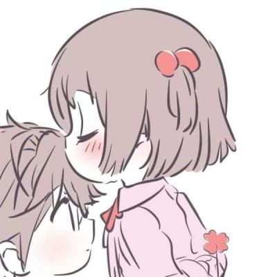 甜甜的动漫情侣头像