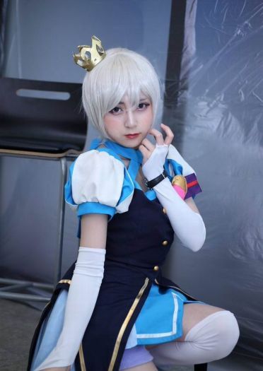 麻耶识coser日本的雪国三无少女lui 夏日清凉福利