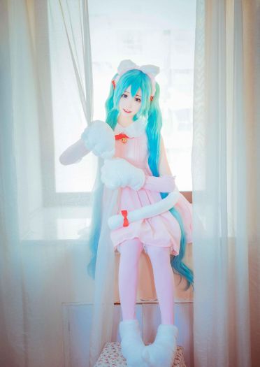 VOCALOID 粉红小猫咪miku