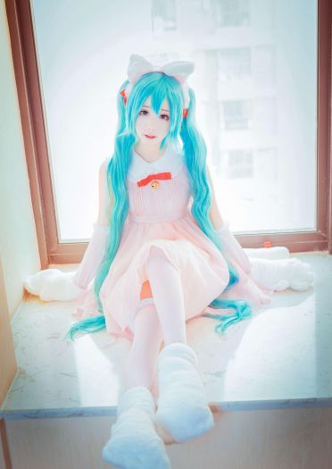 VOCALOID 粉红小猫咪miku