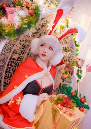 COS正片——英雄联盟之圣诞锐雯：我也要礼物