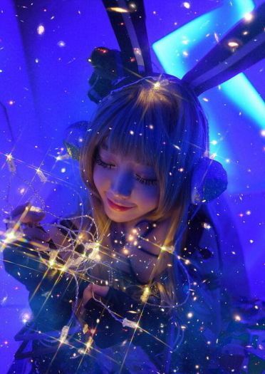 兔耳搭配蓬蓬裙 螺旋猫萌妹COS南小鸟