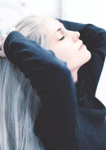 又是种族优势！冰上的尤里 维克托的COS