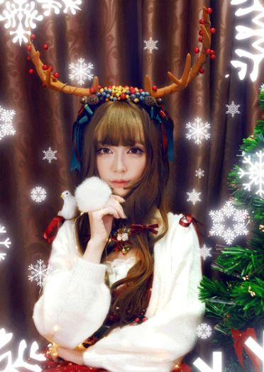 你见过这么可爱的驯鹿吗？圣诞快乐！