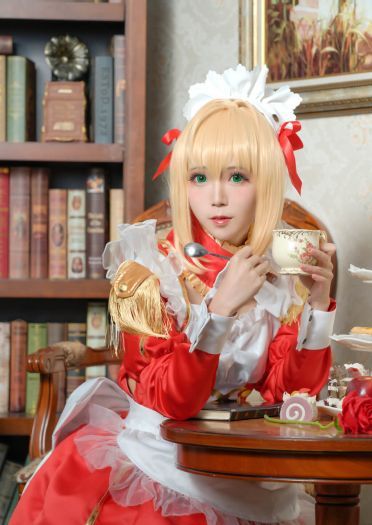 Fate 女仆尼禄cos