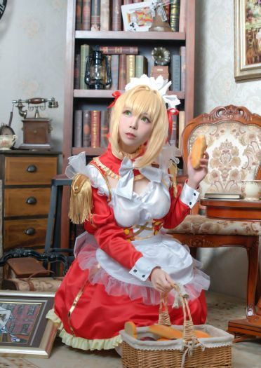Fate 女仆尼禄cos