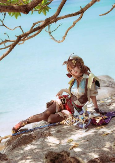 莱莎的炼金工房cos 女主莱莎