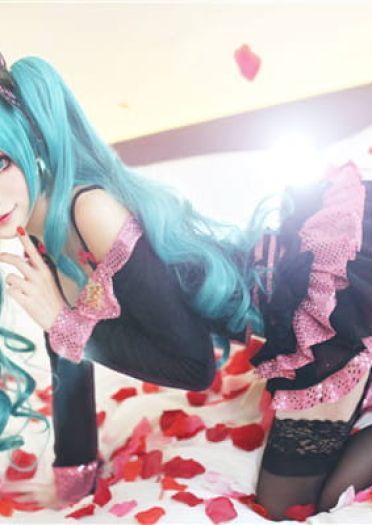 台湾的超人气coserMon❥小夢夢的作品合集