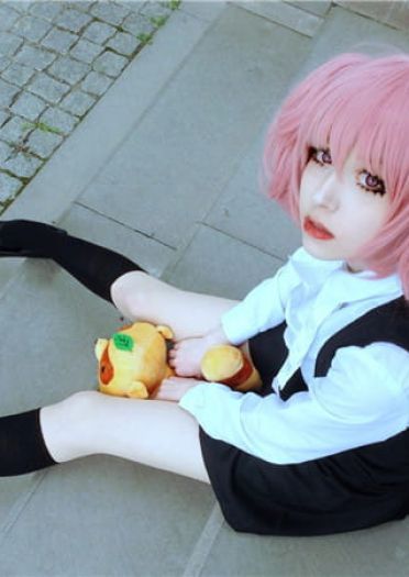 土耳其合法萝莉coser 萝莉般的身材和颜值