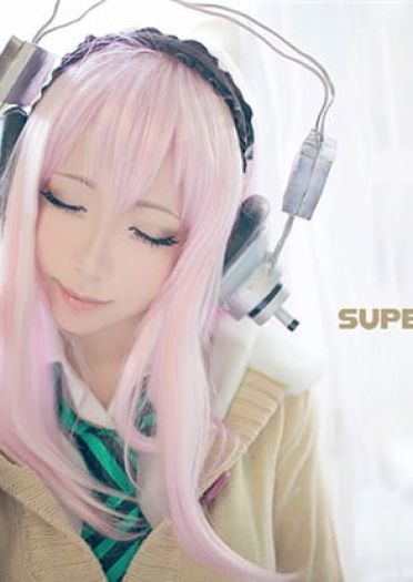 台湾的人气美女coser 千寻大人